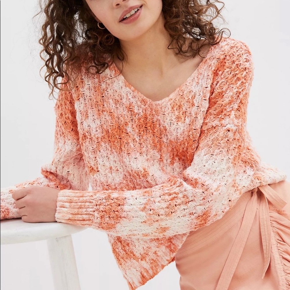 ANTHROPOLOGIE PILCRO ORANGE CORAL V-NECK SWEATER